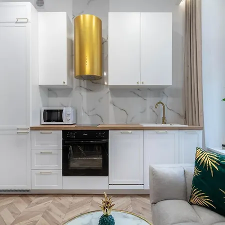 Golden Circles Apartment Poznan